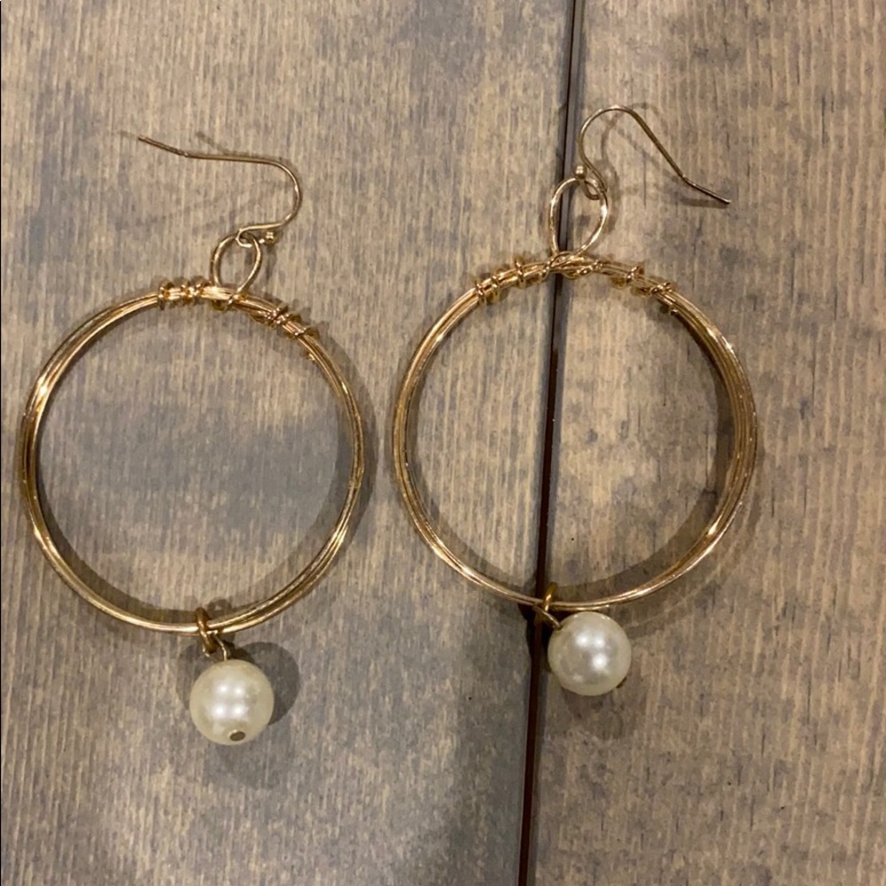 Assorted Gold Earring - Picture 6 of 7